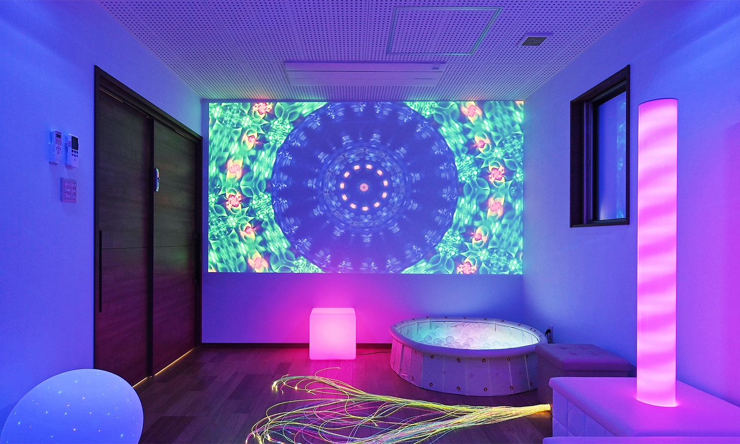 スヌーズレンルーム